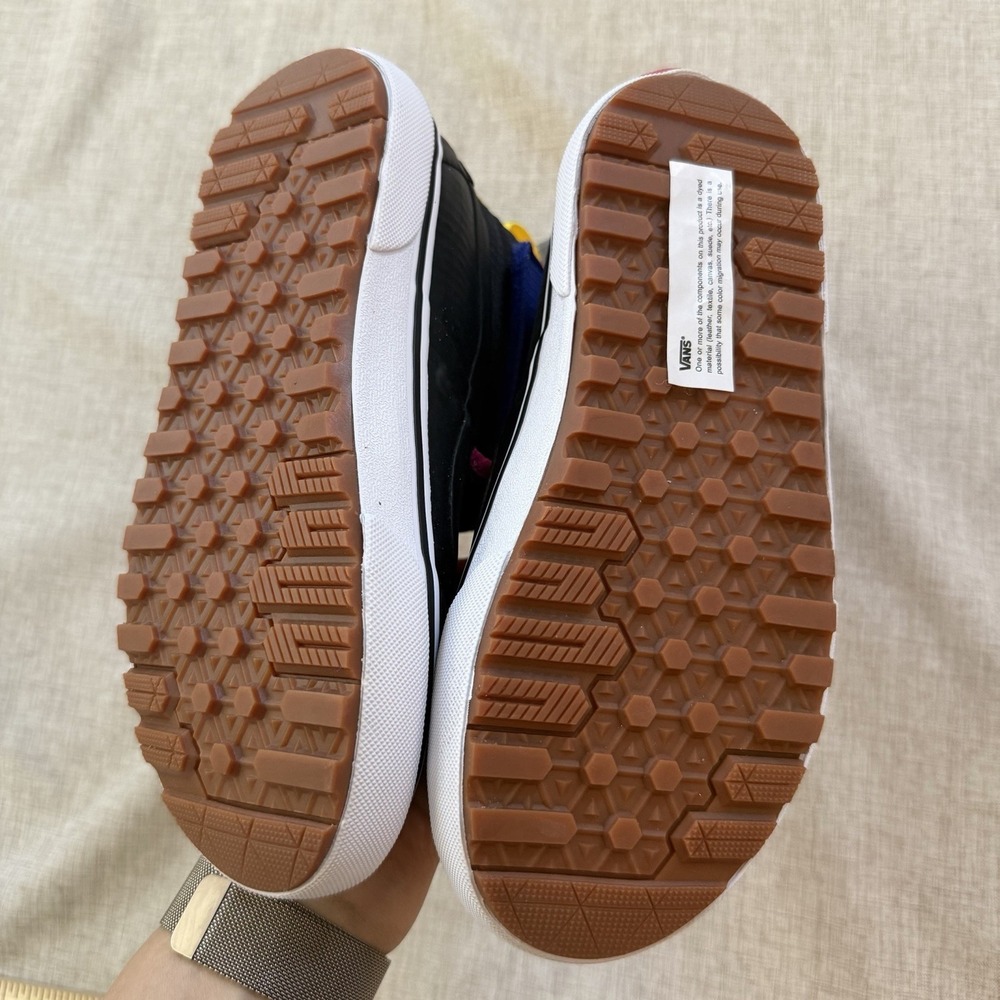 Vans Kids Slip-On Hi Terrain V MTE-1 Boots Size 2 Big Kid Primaloft Insulated - Picture 5 of 7